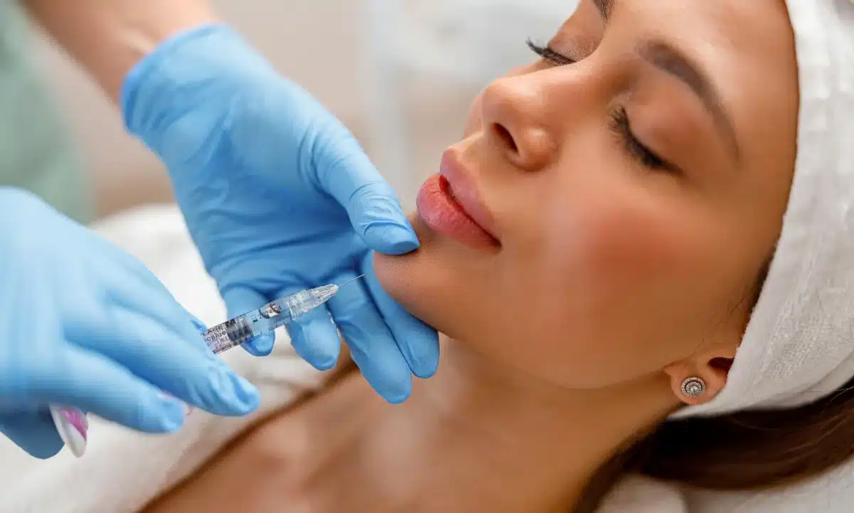 El secreto para realzar tu rostro con ácido hialurónico