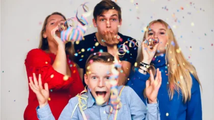 Algunos son profundos y universales: salud, amor, estabilidad. Otros, en cambio, son tan insólitos que provocan una sonrisa. Pero todos, sin excepción, hablan de nuestras ilusiones al enfrentar un nuevo ciclo.