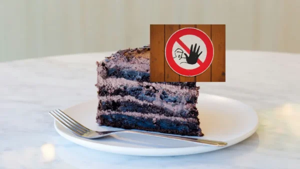 Esto aumenta el riesgo de enfermedades cardiovasculares, como infartos y accidentes cerebrovasculares.