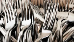 Del instinto a la etiqueta: el origen de los cubiertos