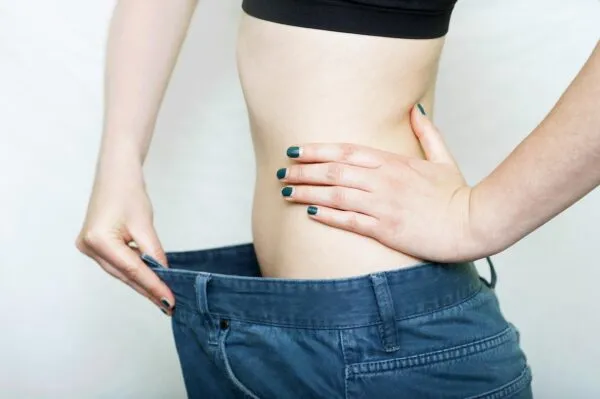 Perder peso sin hacer dieta: cuándo es una señal de alerta